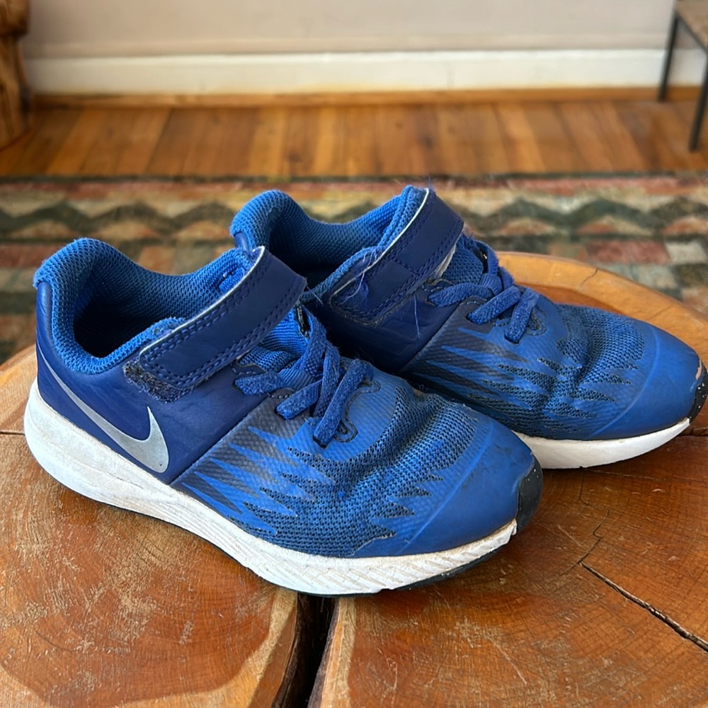 Nike Star Runners